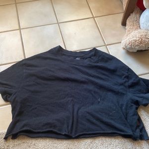 urban outfitters baggy crop top color black
